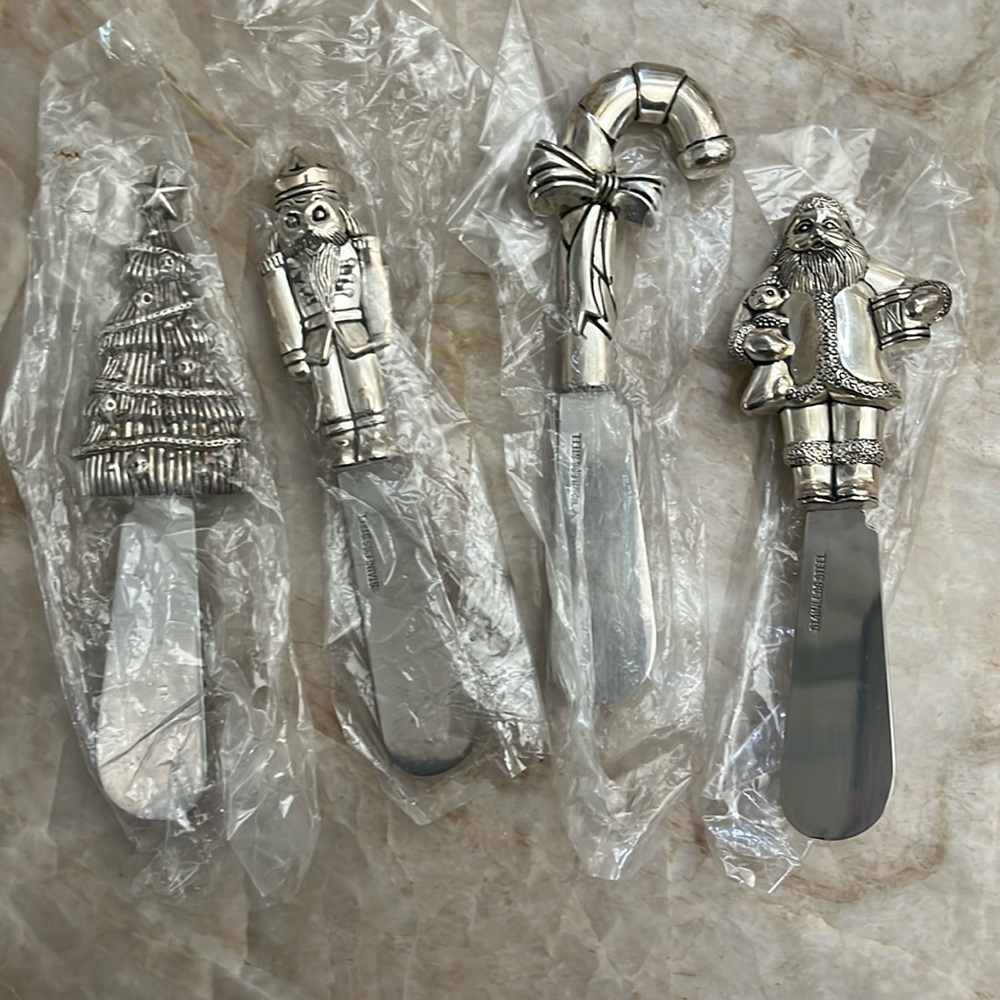 Christmas-themed Dip Spreaders